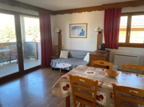 Appartement cosy 4 pers, balcon, parking gratuit, proche pistes - FR-1-504-655